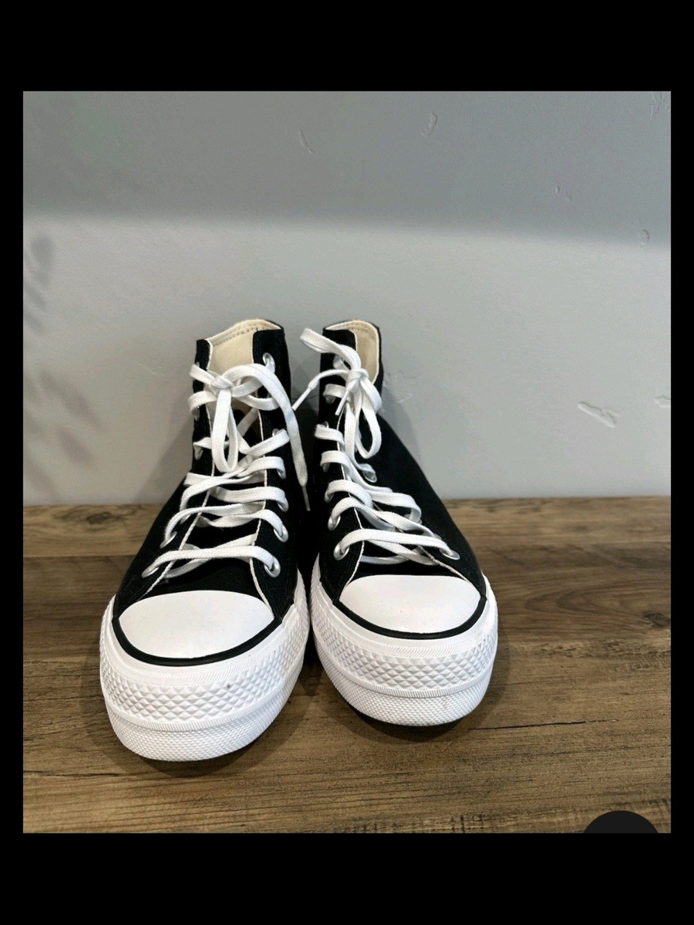 Converse Chuck Taylor All Star Black Platform High Top Sneakers. Size 9 - Picture 4 of 15